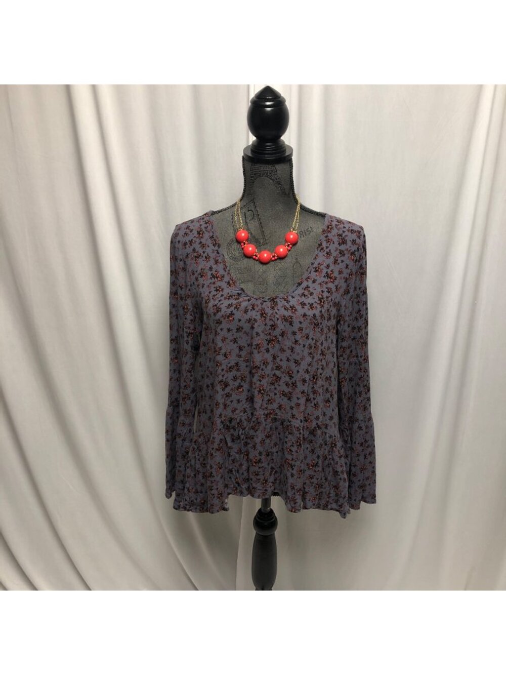 Mossimo Peasant Shirt Womens Size Medium Periwinkle Coral Floral Top
